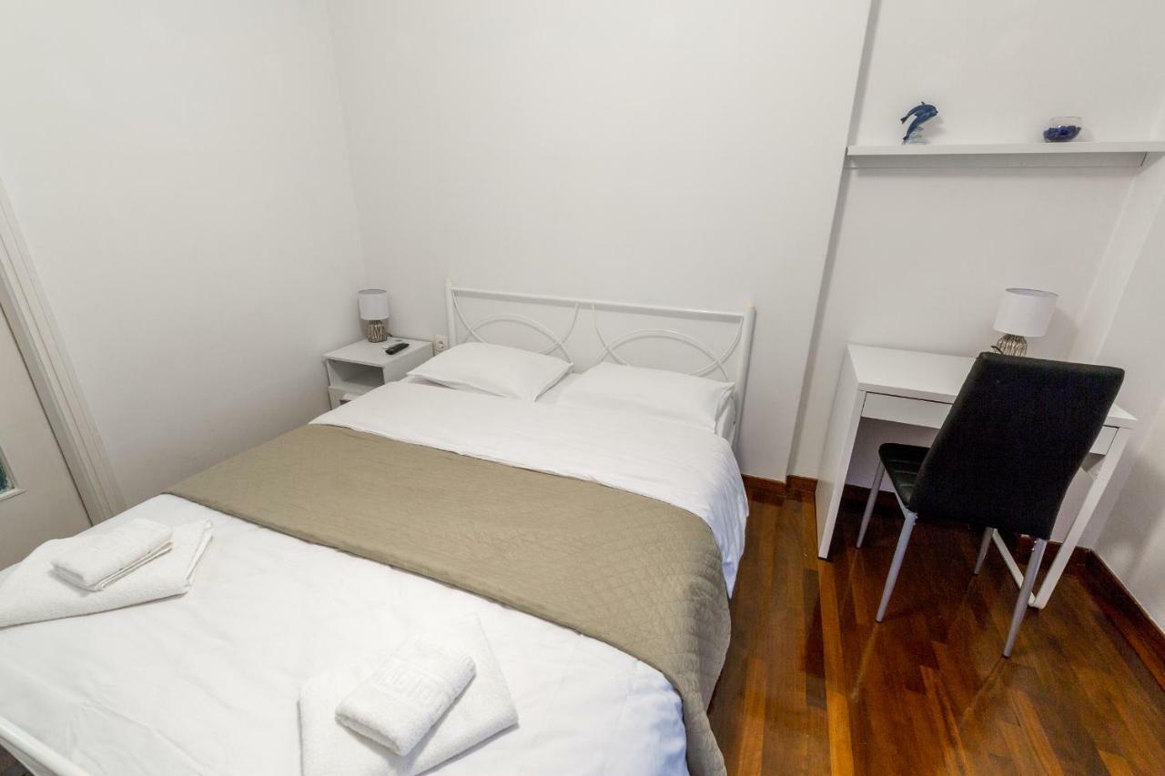 Alkamenous Apartment Petros Vipgreece Atene Esterno foto